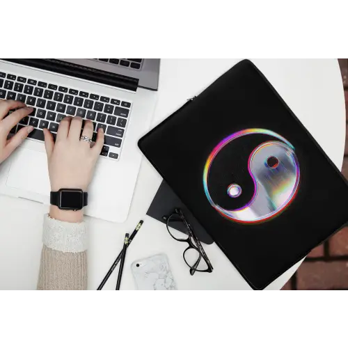 Yin-Yang - Cirkel - Regenboog laptophoes neopreen klein -bureau