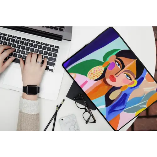 Portret - Vrouw - Modern laptophoes neopreen klein -bureau