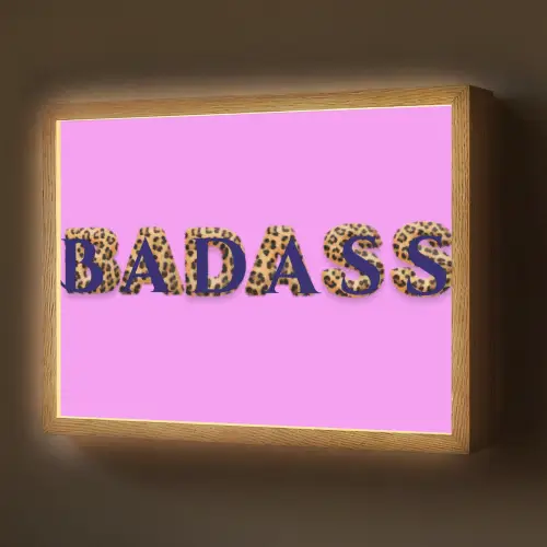 Felroze - Badass - Panterprint - Schaduw Light Box met batterij (Wandlamp) middel -z3d_website