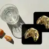 Croissant - Brood - Goud - Zwart onderzetter kurk middel -sfeer4