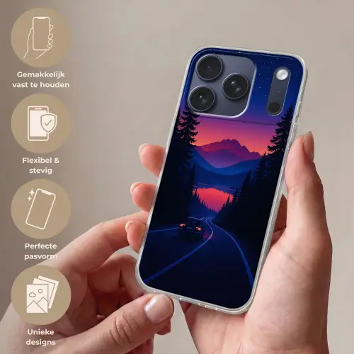 Auto - Donkere dennenbomen - Zonsondergang Telefoonhoesje iPhone 17 Pro klein -sfeer3_NL