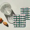 Vlechtpatroon - Groen - Roze - Grafisch onderzetter kurk middel 366 -sfeer4