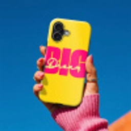 Dream big - Geel - Roze Toughcase MagSafe Apple iPhone 17 klein -Sfeer1V
