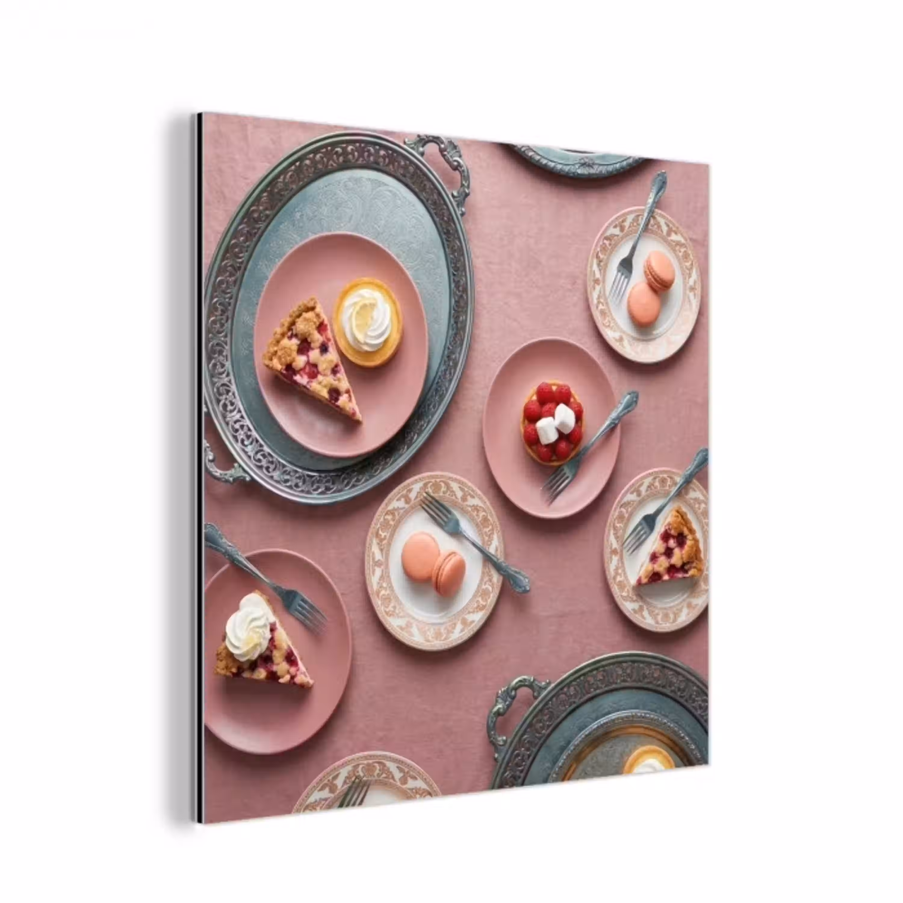 Dessert - Taart - Gebak - Zoet - Roze aluminium wit klein -3d