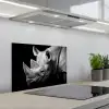 Dieren - Neushoorn - Zwart - Wit - Portret keuken achterwand spatscherm klein -3d_schuin