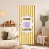 More coffee - Geel - Paars - Strepen - Mok deurposter klein -sfeer2