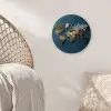 Wereldkaart - Geborduurd - Verschillende tinten Wandcirkel kunststof plaat 5mm dik klein -sfeer5