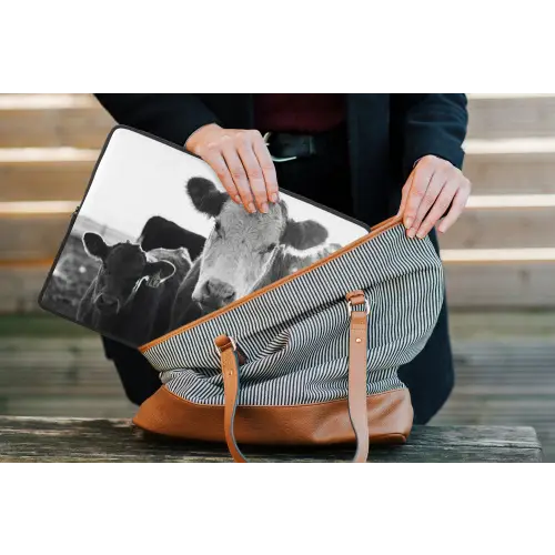 Koeien - Zwart - Wit laptophoes neopreen klein -tas