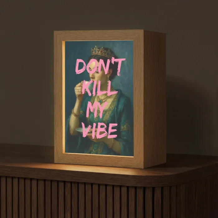 Vrouw - Portret - Kroon Light Box met kabel (Tafellamp) klein -z3d_website