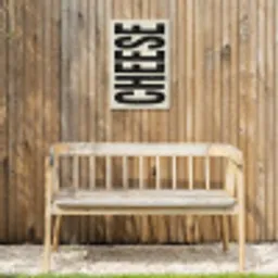Kaas - Decoratie - Beige - Cheese Tuinposter op houten frame 2 cm dik klein -sfeer4