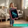 Cyberkrokodil in actiehouding Kinderkoffer - Roze klein -sfeer2_NL