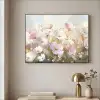 Bloemenveld - Lichte tinten - Geschilderd Textielframe - compleet frame klein -sfeer2