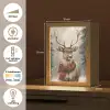 Winter - Bos - Rendier - Donker Light Box met kabel (Tafellamp) klein -USP_NL