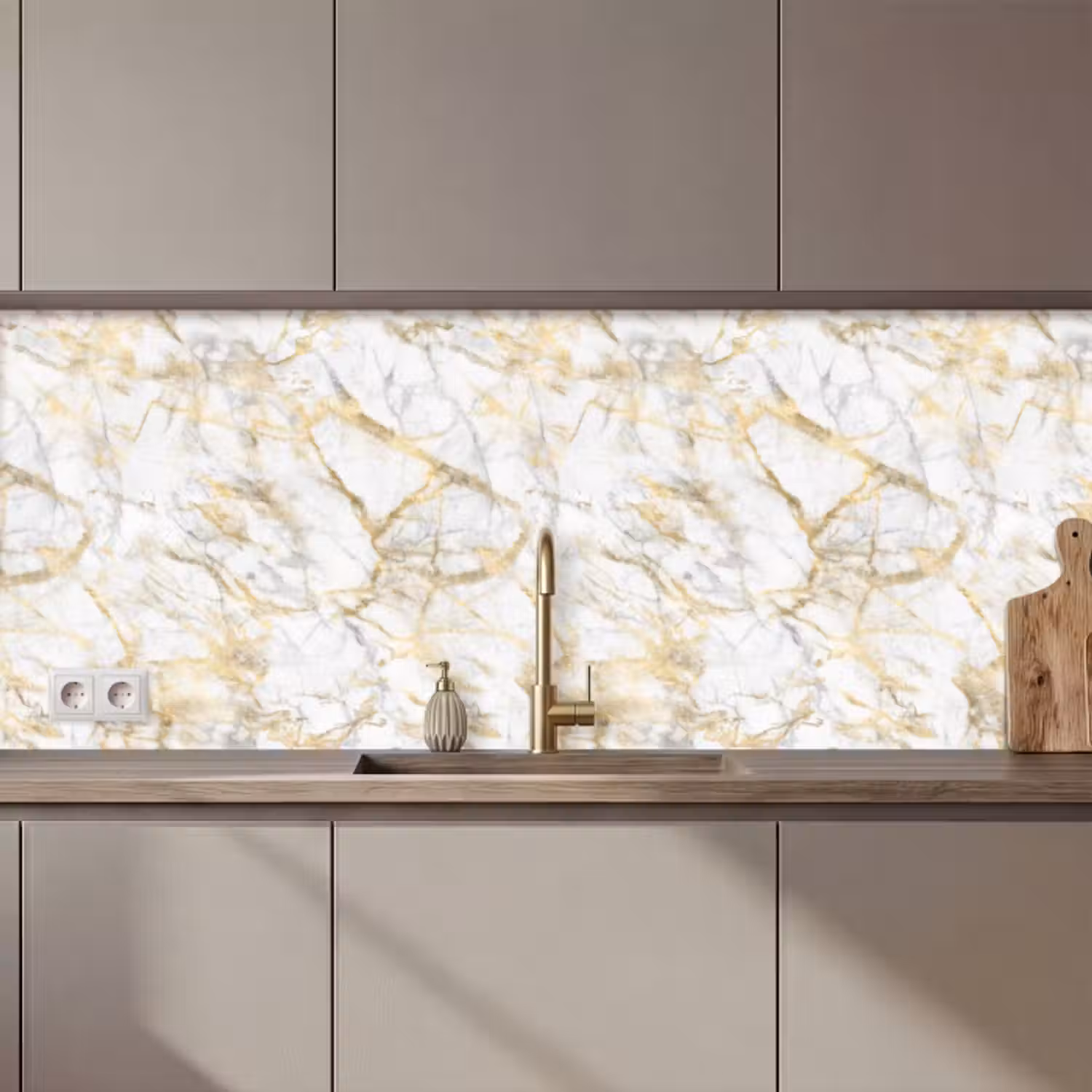 Küchenrückwand - Marmor - Weiß - Ausdrucksstark - Goldakzente