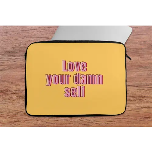 Love yourself - Roze - Geel laptophoes neopreen klein -tafel