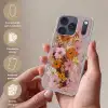 Schilderij - Bloemen - Rustiek - Roze Telefoonhoesje iPhone 17 Pro klein -sfeer3_NL