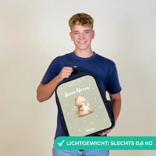 Een bruine beer die een boek leest - Groen Rugzak - Zwart middel -sfeer7_NL