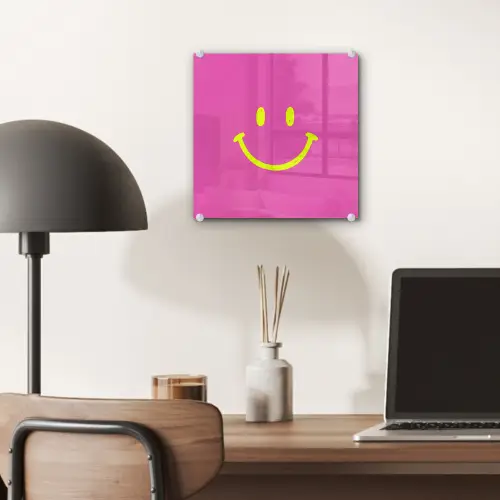 Smiley - Vrolijk - Roze plexiglas 5mm klein -sfeer6