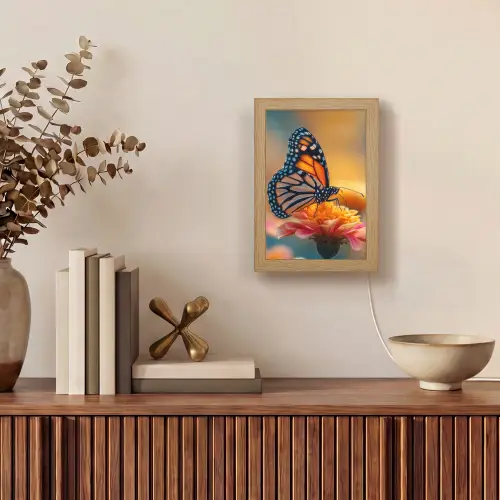Vlinder - Dieren - Kleurrijk - Natuur - Bloemen Light Box met kabel (Tafellamp) klein -sfeer2