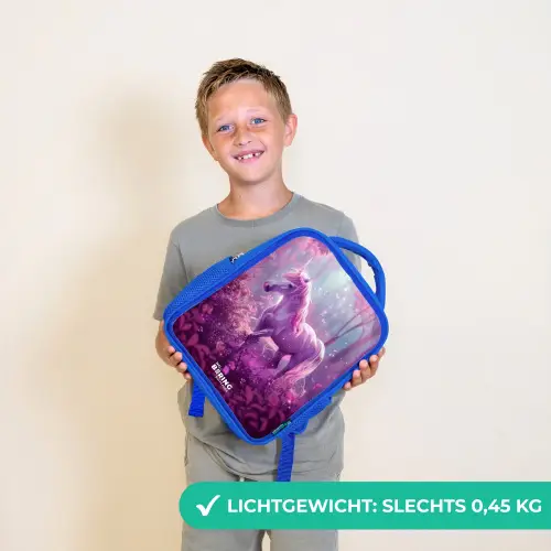 Eenhoorn Omringd door Paarse Natuur Kinderrugzak - Blauw middel -sfeer1_NL