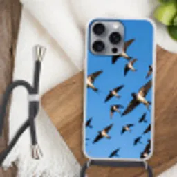 Zwaluwen - Vliegen - Blauw Hoesje iPhone 16 Pro Max met koord klein -sfeer4