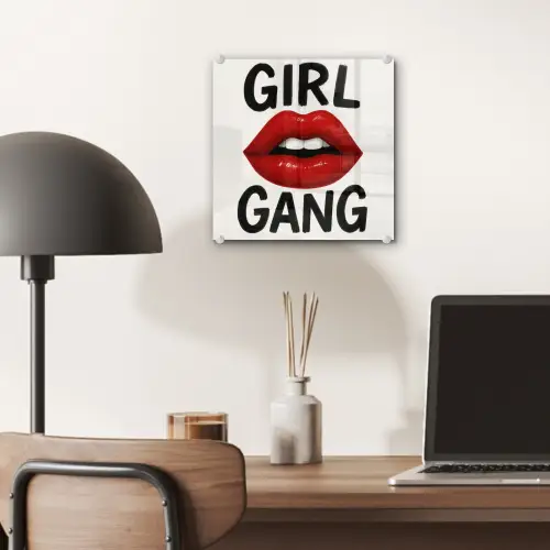Lip - Girl - Rood - Letters plexiglas 5mm klein -sfeer6