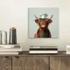 Schotse Hooglander - Bruin - Hoorns - Kokskleding aluminium wit klein -sfeer1