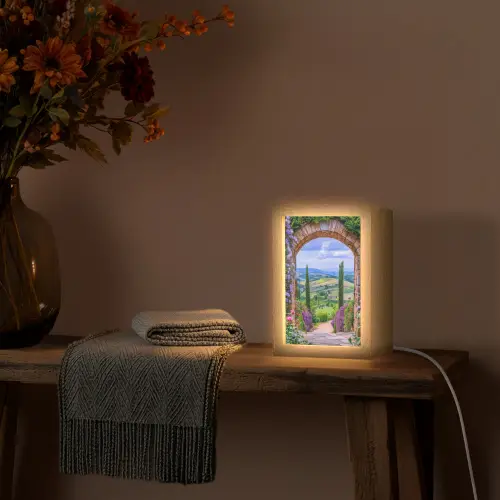 Doorkijk - Toscane - Landschap - Poort Light Box met kabel (Tafellamp) klein -sfeer4
