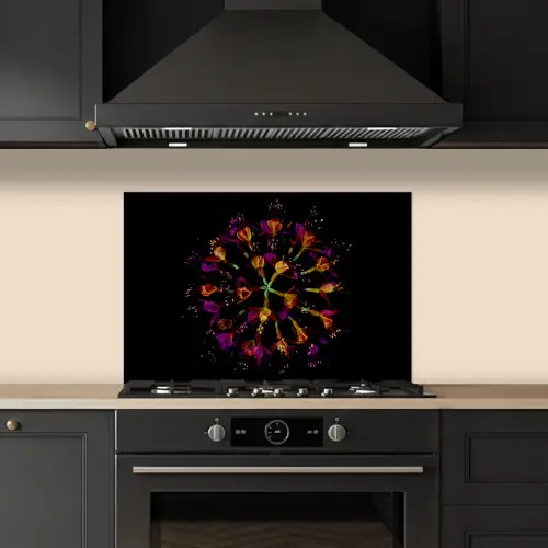 Bloemen - Oranje - Roze - Zwart keuken achterwand spatscherm klein -sfeer1