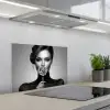 Vrouw - Lolly - Zwart keuken achterwand spatscherm klein -3d_schuin