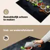 Kruiden - Specerijen - Betonlook - Stilleven Inductie beschemer met haakjes middel -ky-schoon-nl