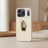 Knuffelbeer - Oranje bloemen - Vriendelijk Telefoonhoesje iPhone 17 Pro Max klein -sfeer2