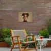 Vrouw - Beige - Bloem - Modern - Portret Tuinposter op houten frame 2 cm dik klein -sfeer3