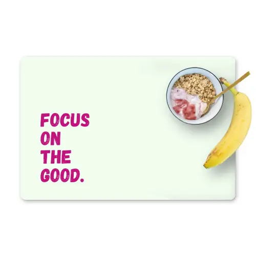 Focus on the good - Beige - Roze Placemat vinyl groot -zzzproduct_Kitchenyeah-website