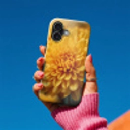 Geel - Chrysant - Zachtheid Toughcase MagSafe Apple iPhone 17 klein -Sfeer1V