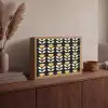 Retro - Bloem - Zwart - Okergeel Light Box met batterij (Wandlamp) middel 907 -sfeer2